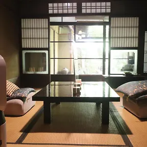Gasthuis Gallery Nozawa, Kyoto